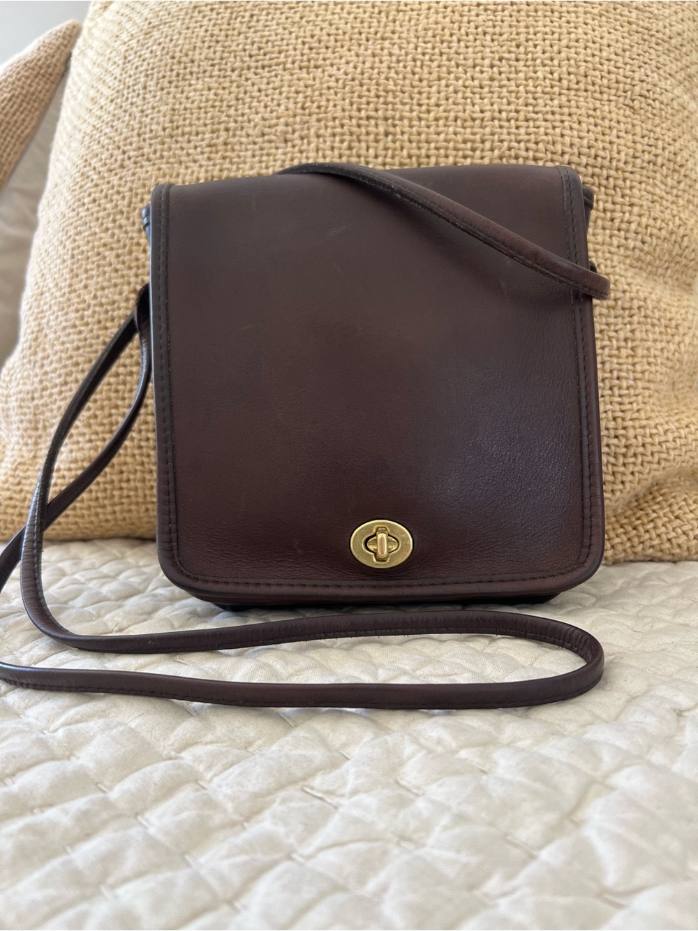 Coach Vintage 1996 Style #9620 Compact Pouch in Mahogany